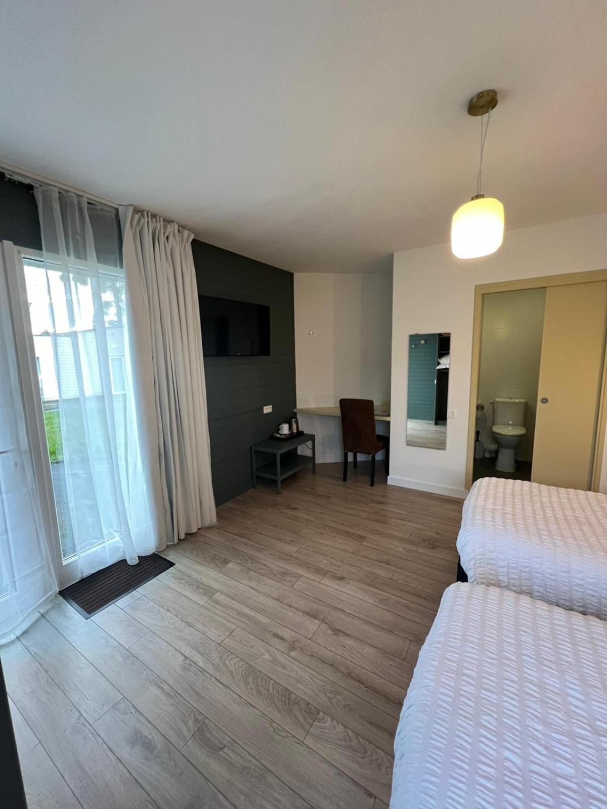 Hotel Les Voisins Beaucemaine Ploufragan Ngoại thất bức ảnh